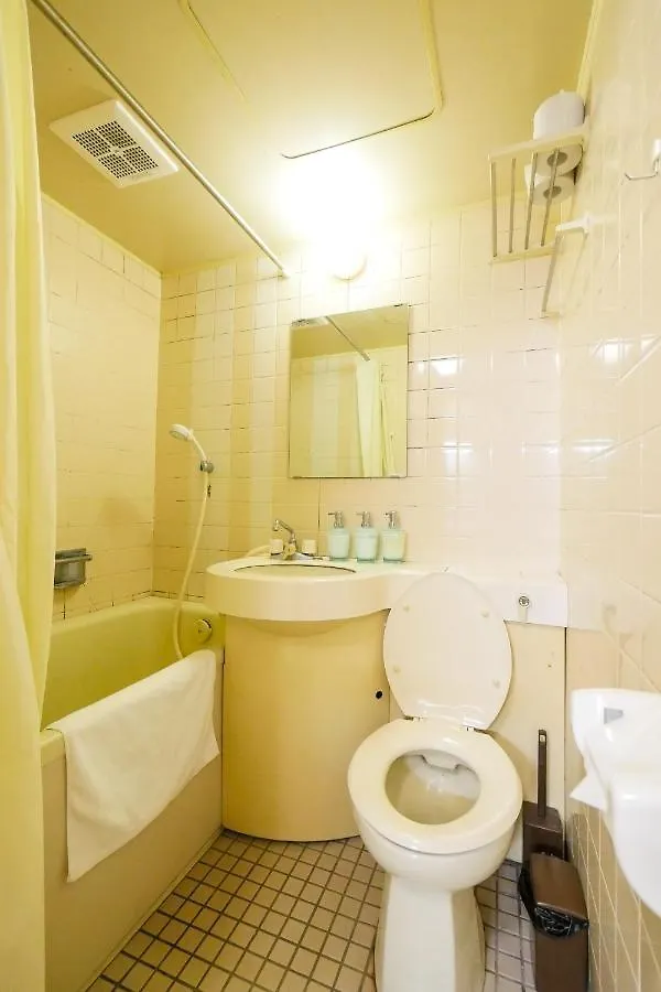 マスク配布あり Q3 新宿エリア 5分 6人宿泊可能 閑静な住宅街 4Mins Shinjuku Ideal For Family 長期宿泊受付中 Tokyo 0*,  Japan